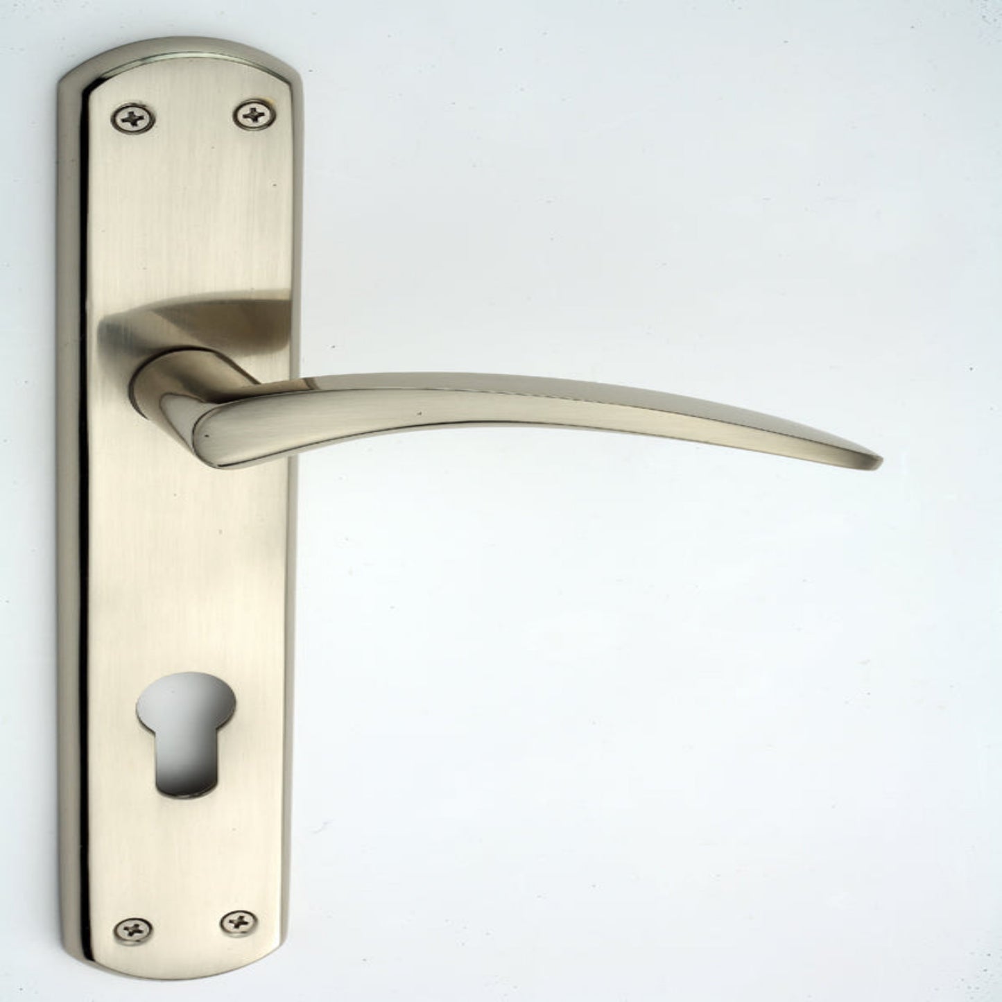 Classic On Plate Brass Mortise Handle