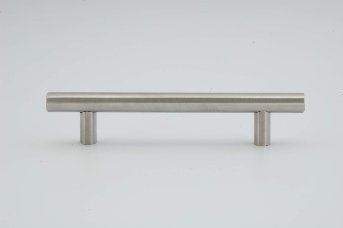 'Round Base' Pull Handle