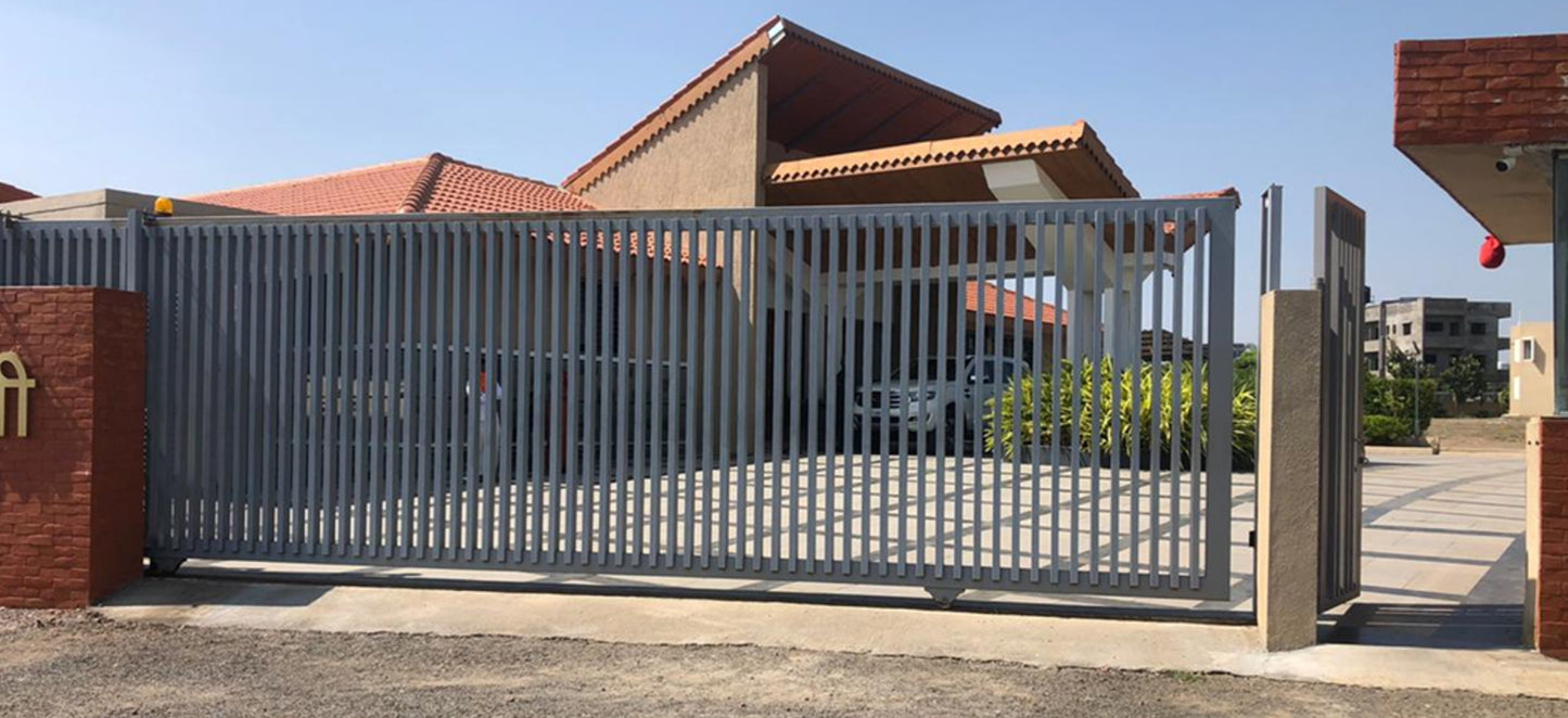 Straight Sliding Gates